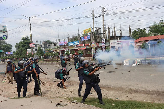 Police shoot rubber bullets and tear gas to disperse protesting students Tuesday afternoon.